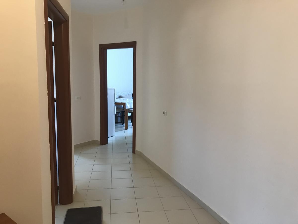 Bella Apartment Sarandë Esterno foto